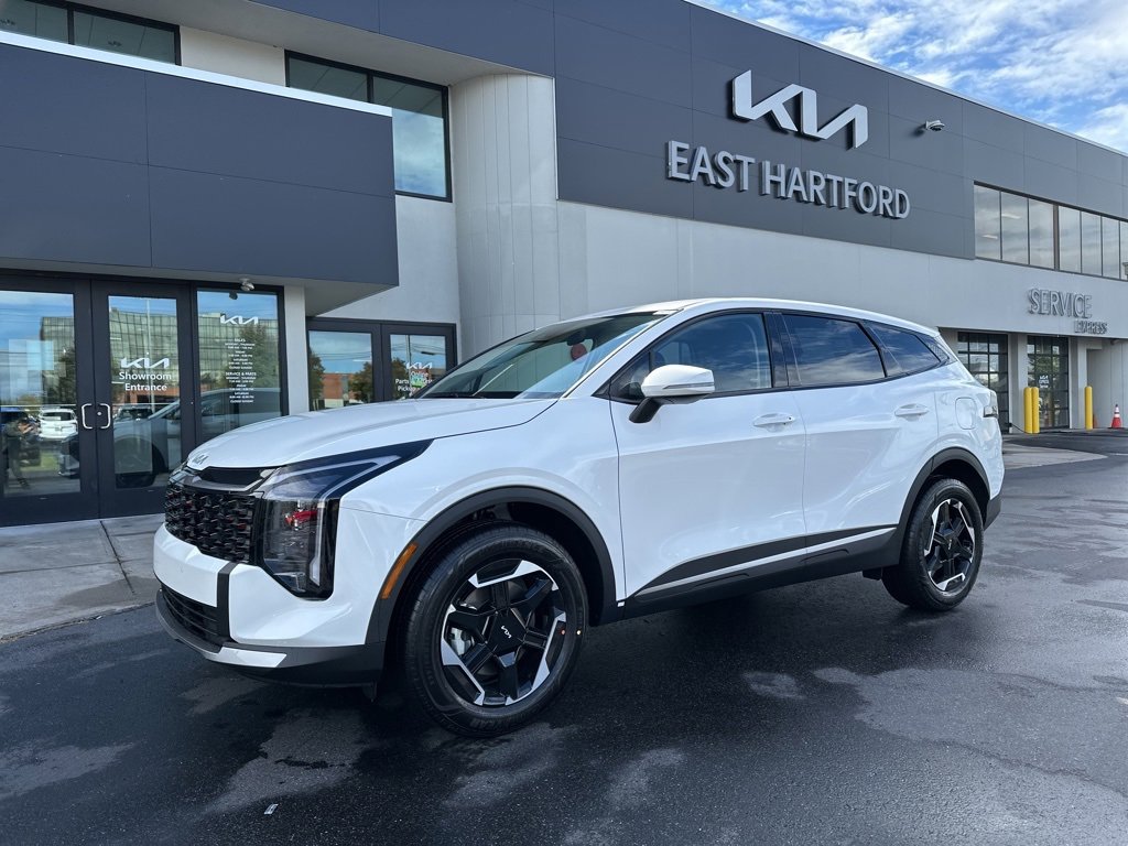 New 2026 Kia Sportage S image 1