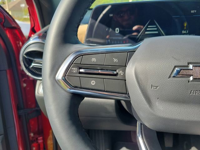 Used 2026 Chevrolet Equinox ACTIV w/ Convenience Package III FWD image 17
