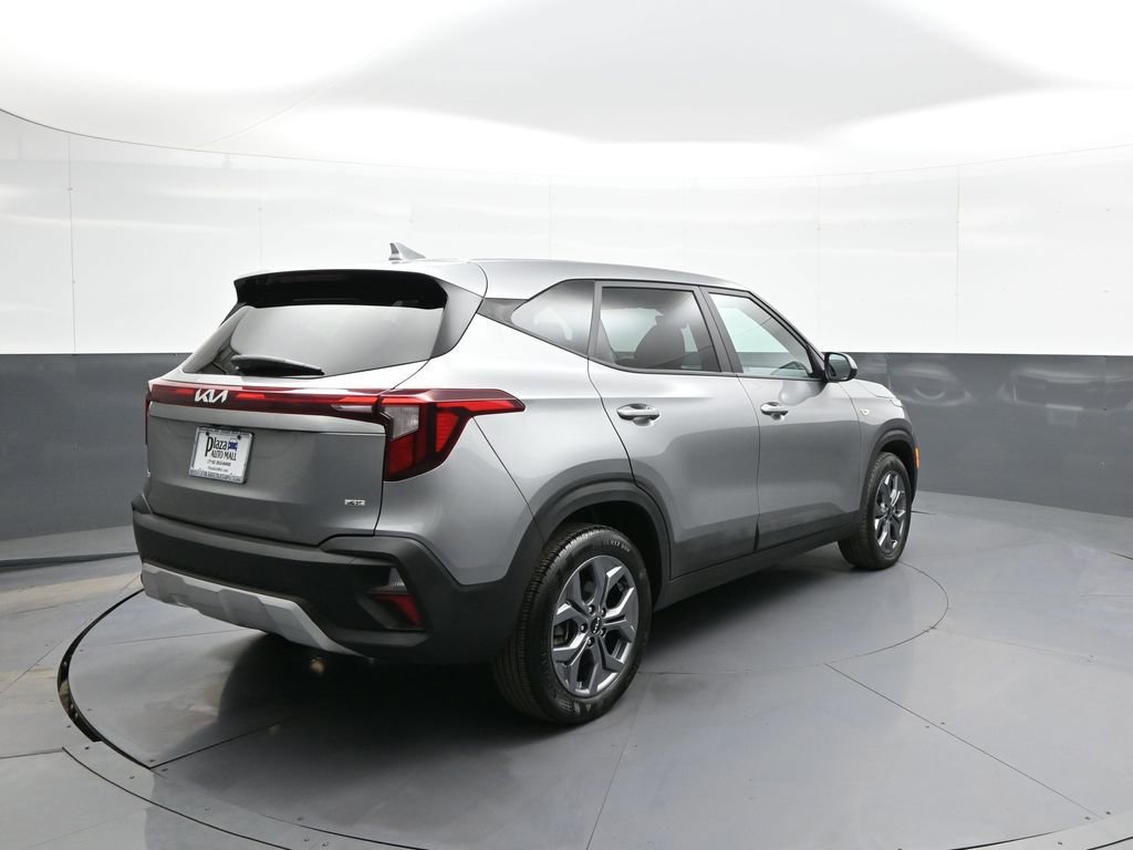 Certified 2024 Kia Seltos LX AWD/4WD image 6