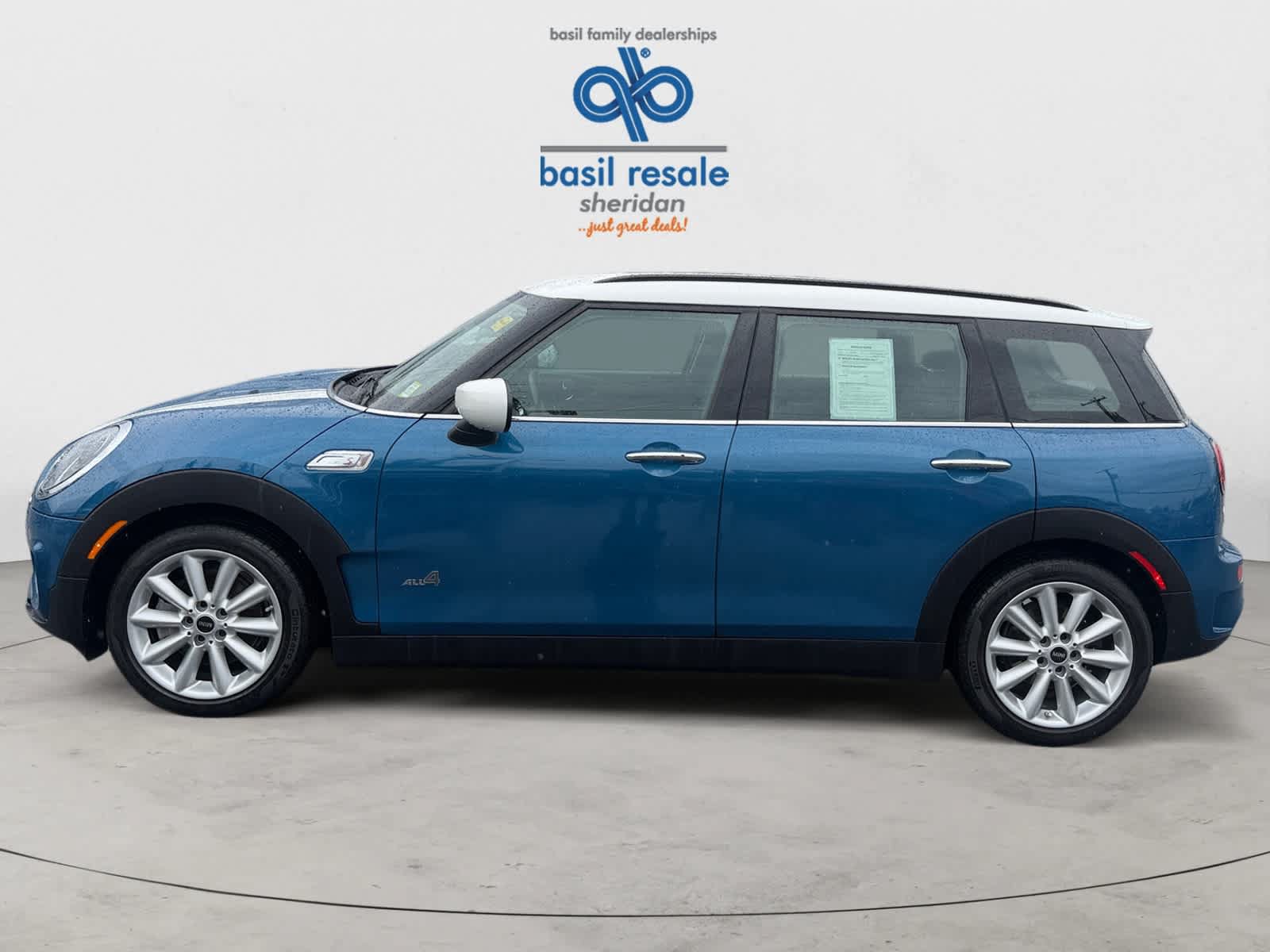 Used 2023 MINI Cooper Clubman S AWD/4WD image 3