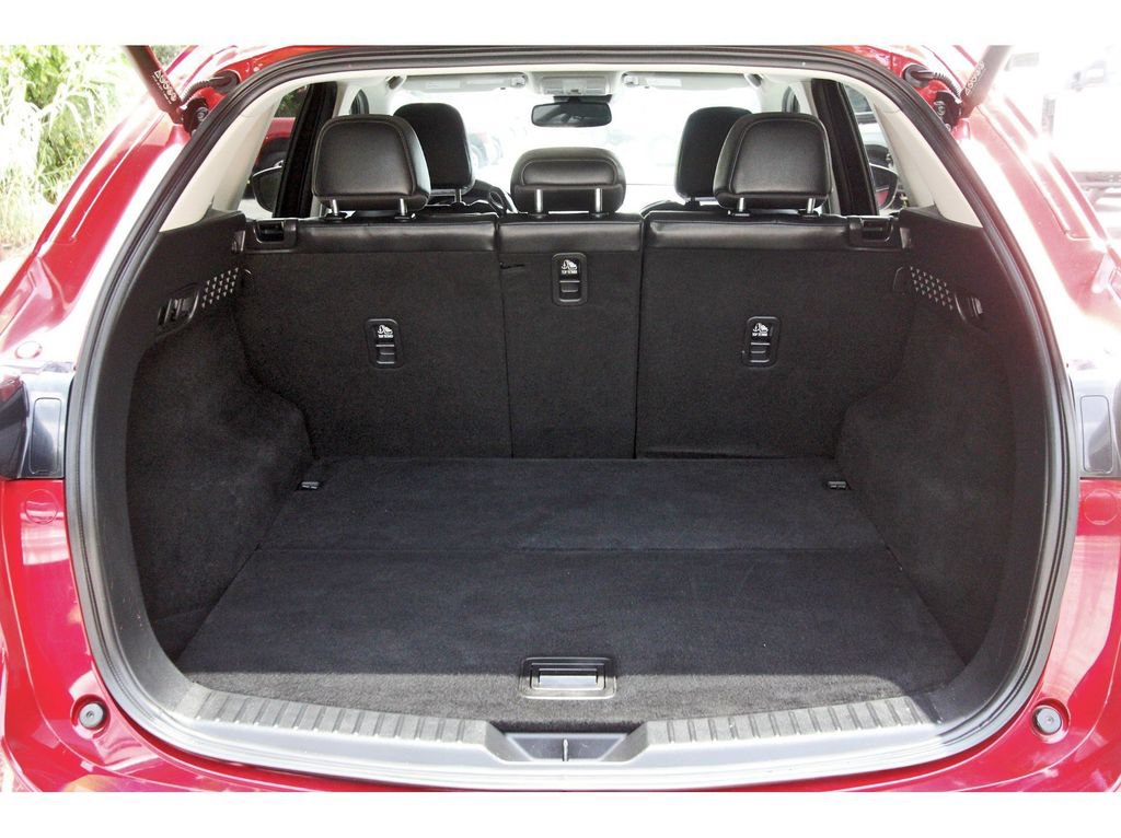 Used 2023 MAZDA CX-5 AWD 2.5 S w/ Premium Plus Pkg image 6