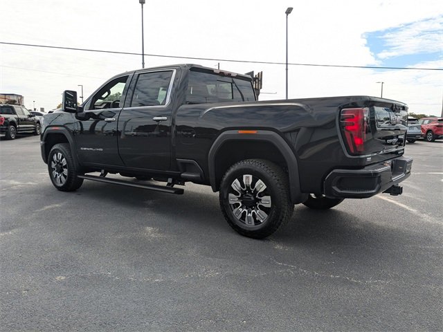New 2026 GMC Sierra 2500 Denali w/ Denali Reserve Package image 6