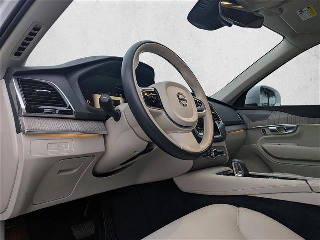 Used 2024 Volvo XC90 T8 Plus image 10