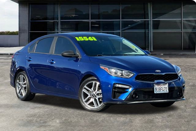 Used 2019 Kia Forte S image 2