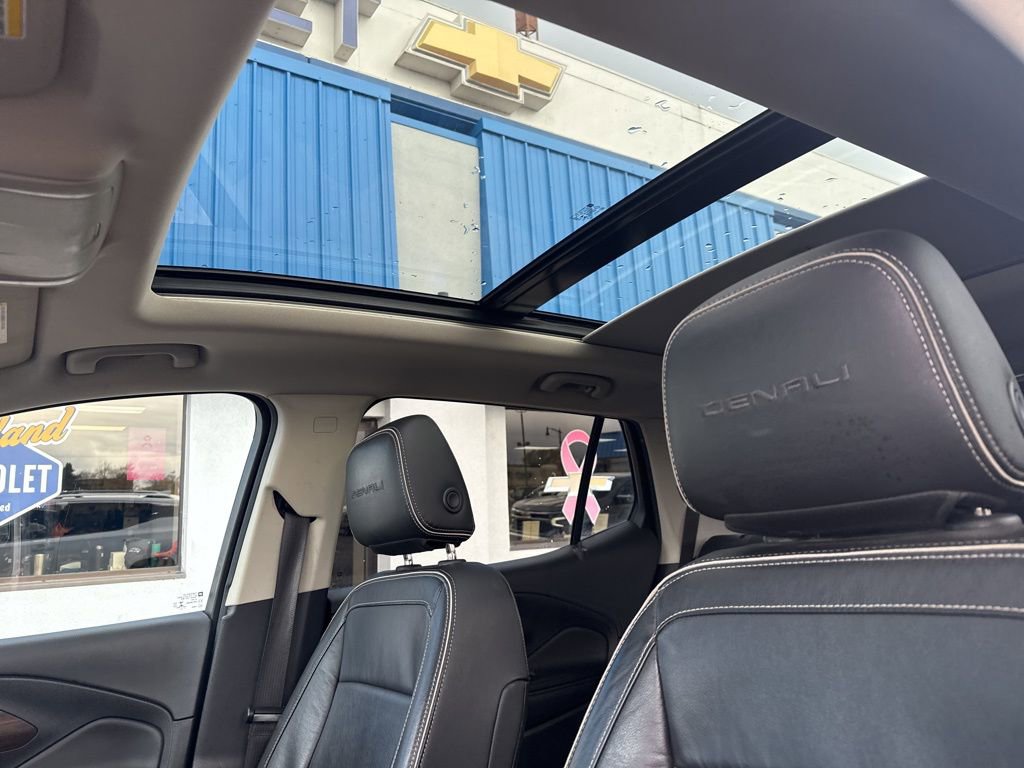 Used 2020 GMC Terrain Denali image 35