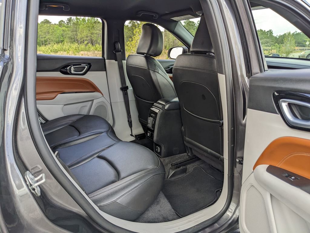 Certified 2024 Jeep Compass Limited AWD/4WD image 44