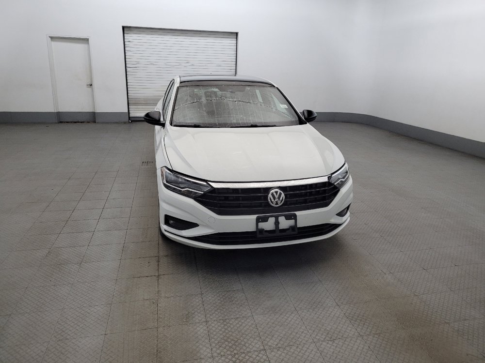 Used 2019 Volkswagen Jetta R-Line w/ R-Line Cold Weather Package FWD image 14