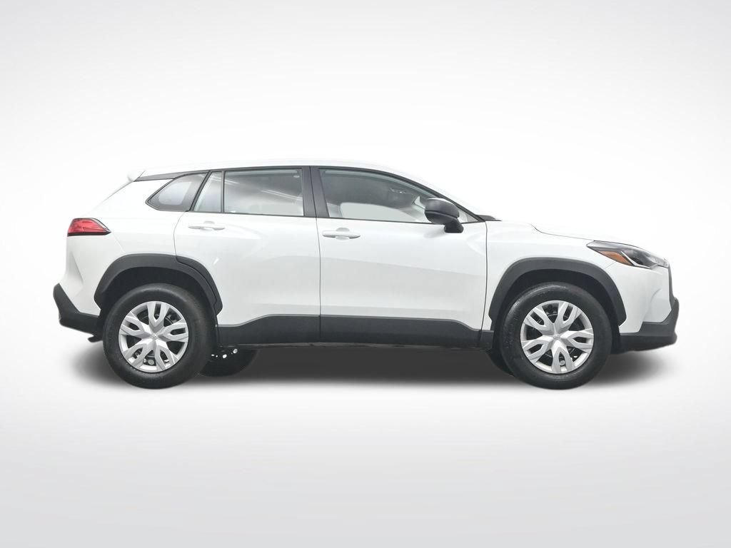 Used 2025 Toyota Corolla Cross L FWD image 35