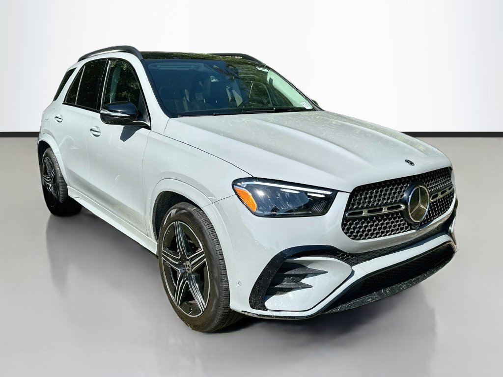 Certified 2025 Mercedes-Benz GLE 350 4MATIC image 3