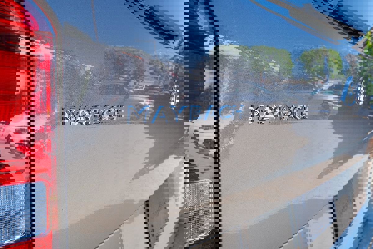 Used 2018 Mercedes-Benz Metris Passenger image 36