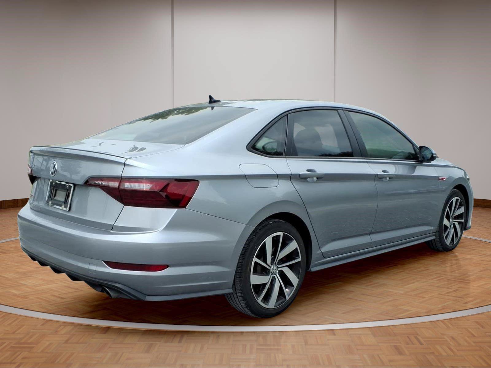 Used 2021 Volkswagen Jetta GLI FWD image 6