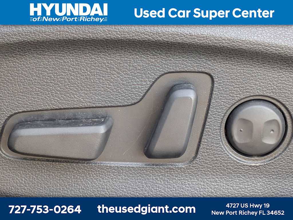 Used 2016 Hyundai Sonata Sport w/ Option Group 02 FWD image 21