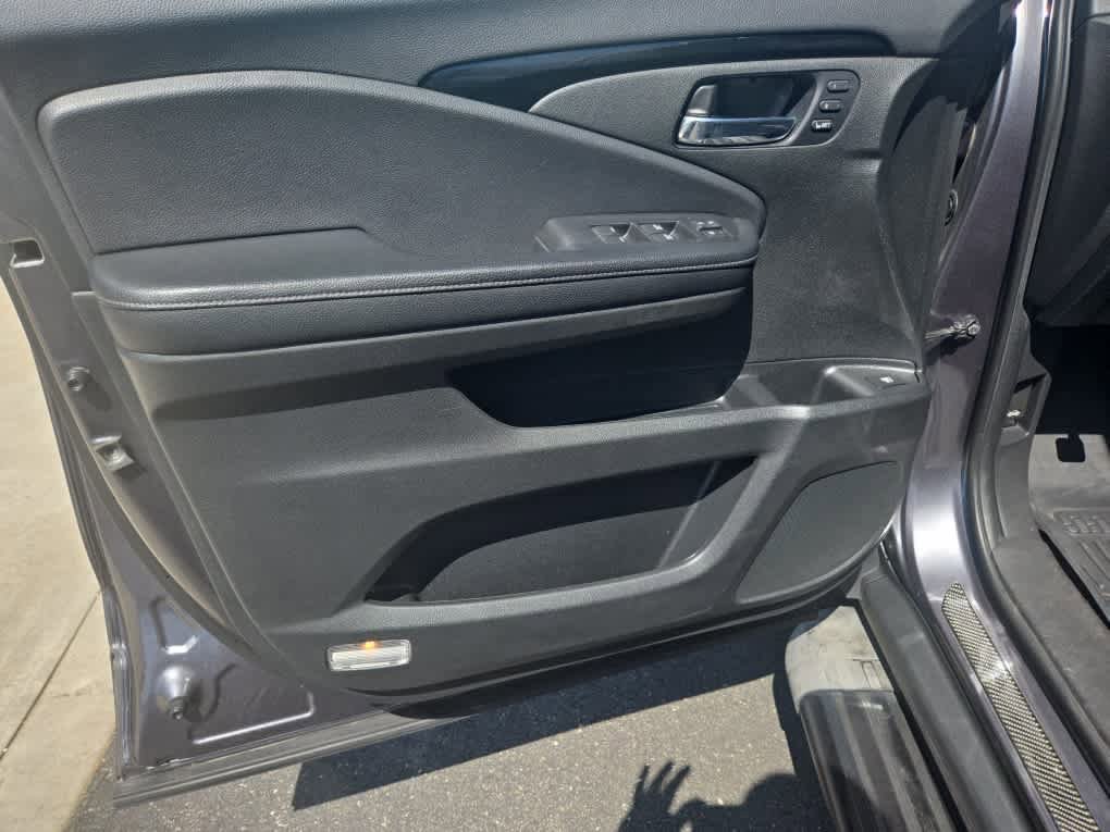 Used 2019 Honda Ridgeline RTL-E image 24