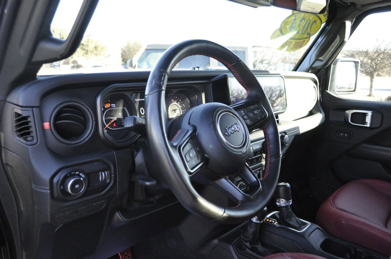 Used 2024 Jeep Wrangler Unlimited Rubicon 392 image 15