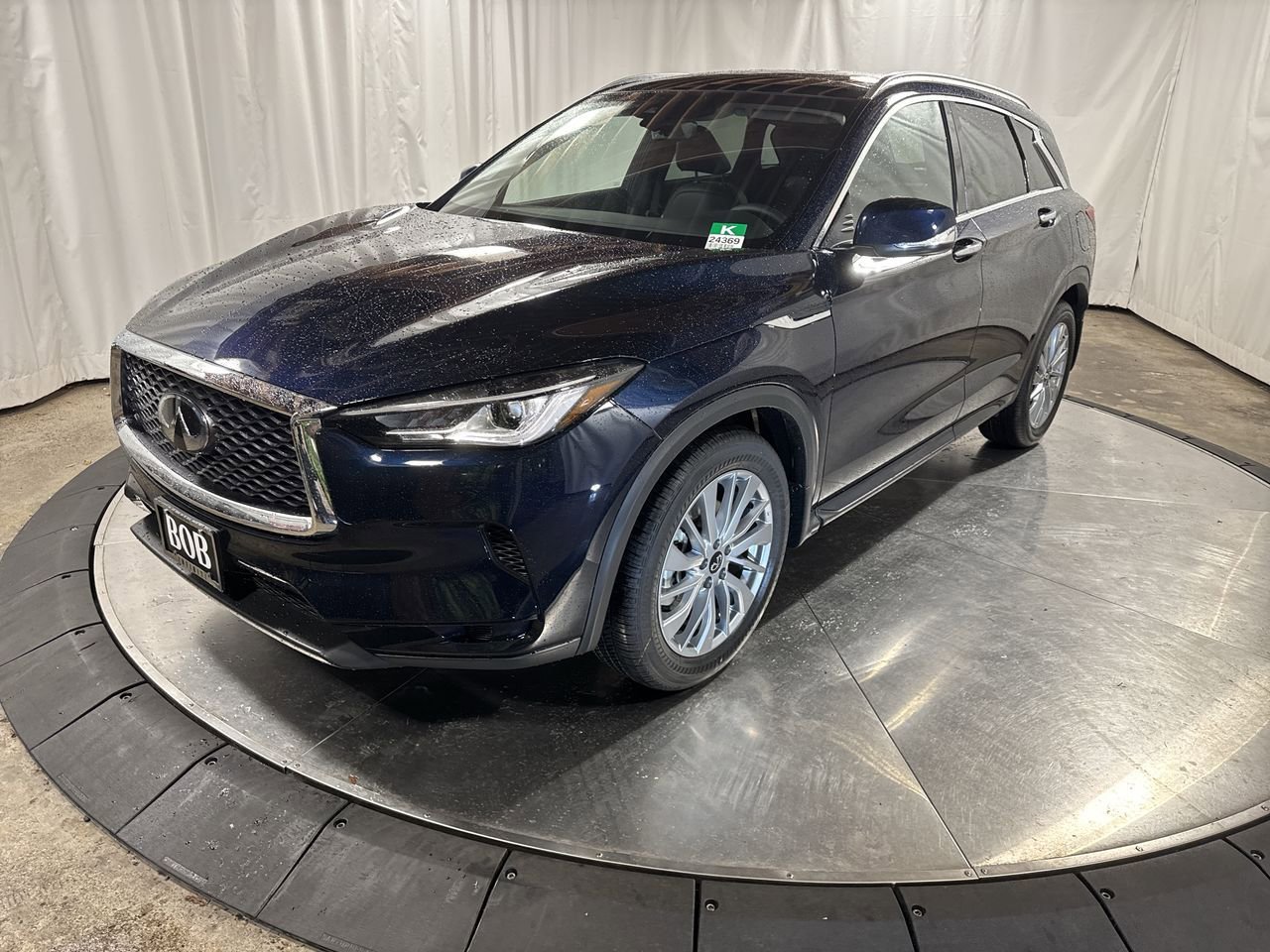 New 2025 INFINITI QX50 Luxe