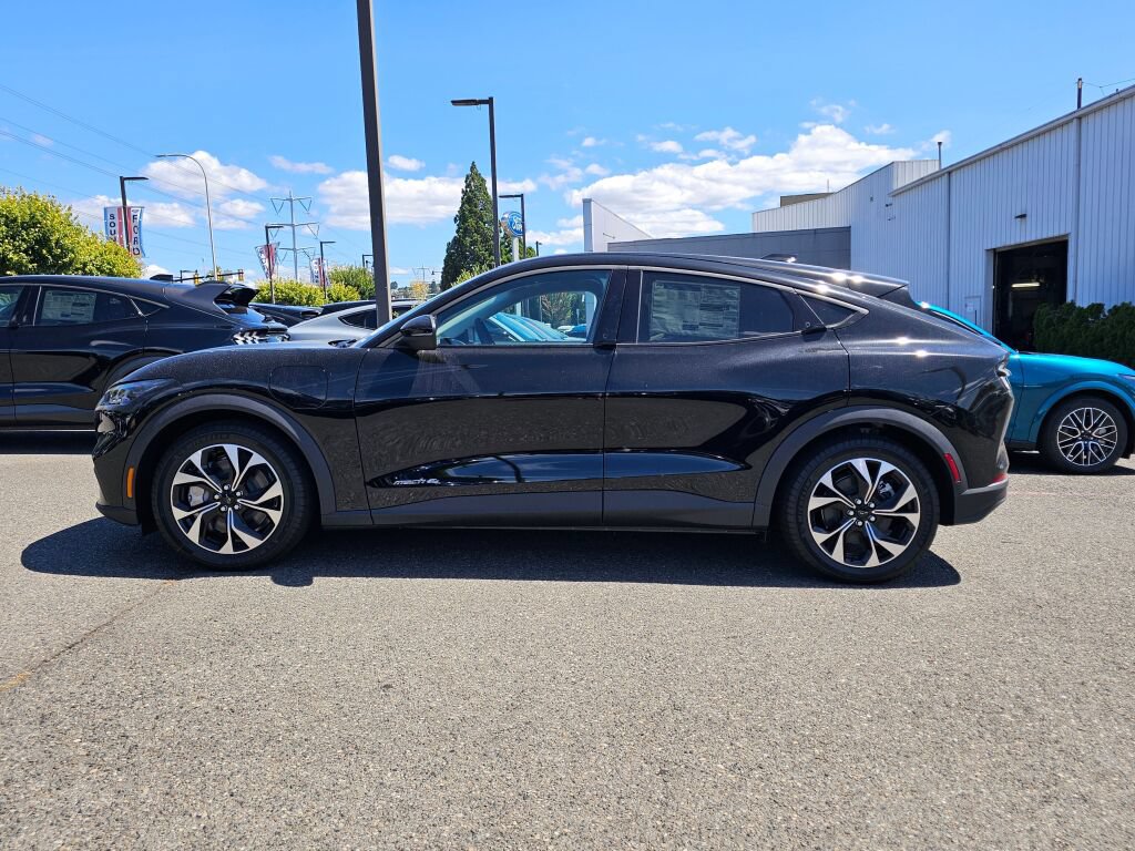 New 2026 Ford Mustang Mach-E Select w/ Comfort Package Lite AWD/4WD image 8