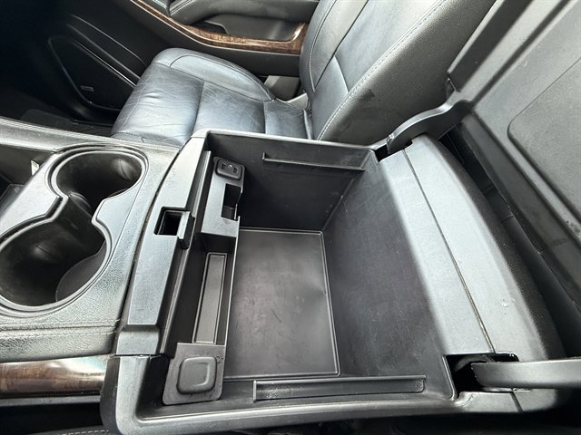 Used 2017 Chevrolet Tahoe LT w/ Luxury Package image 40