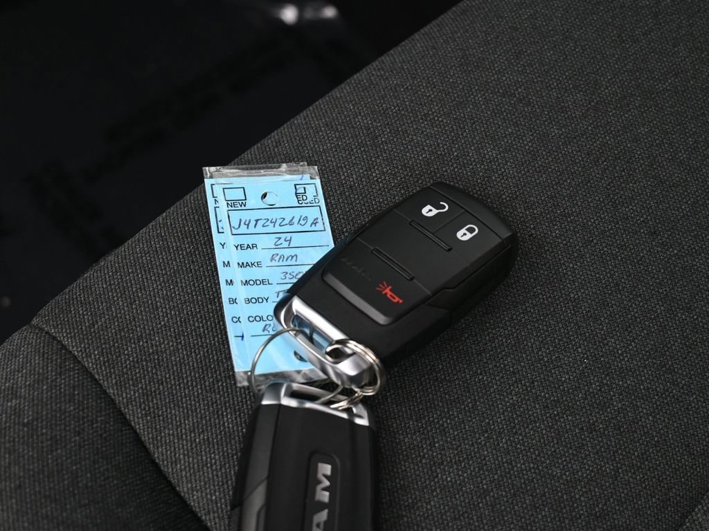 Used 2024 RAM 3500 Tradesman image 18