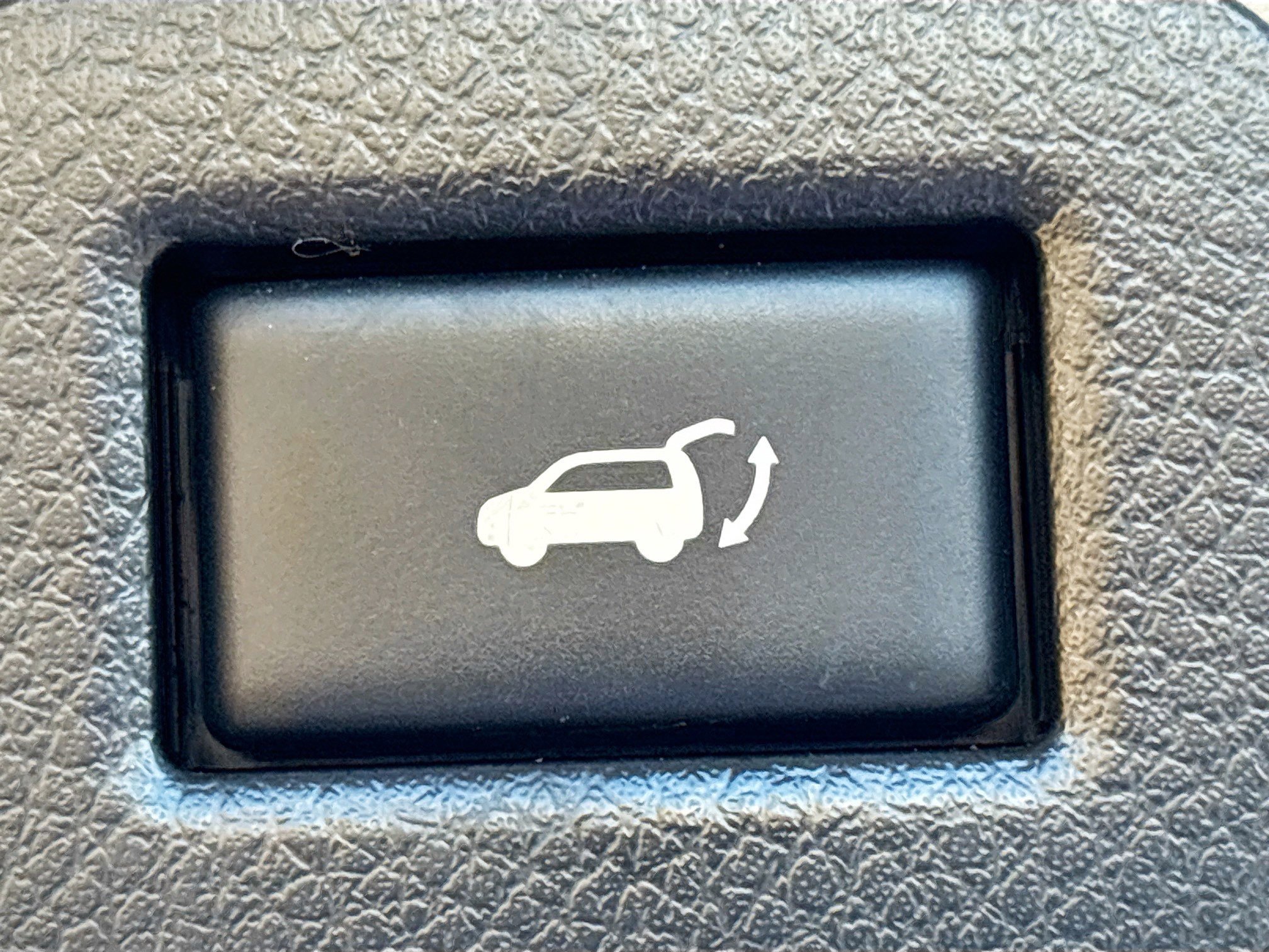 Used 2016 Nissan Rogue SL w/ SL Premium Package image 14