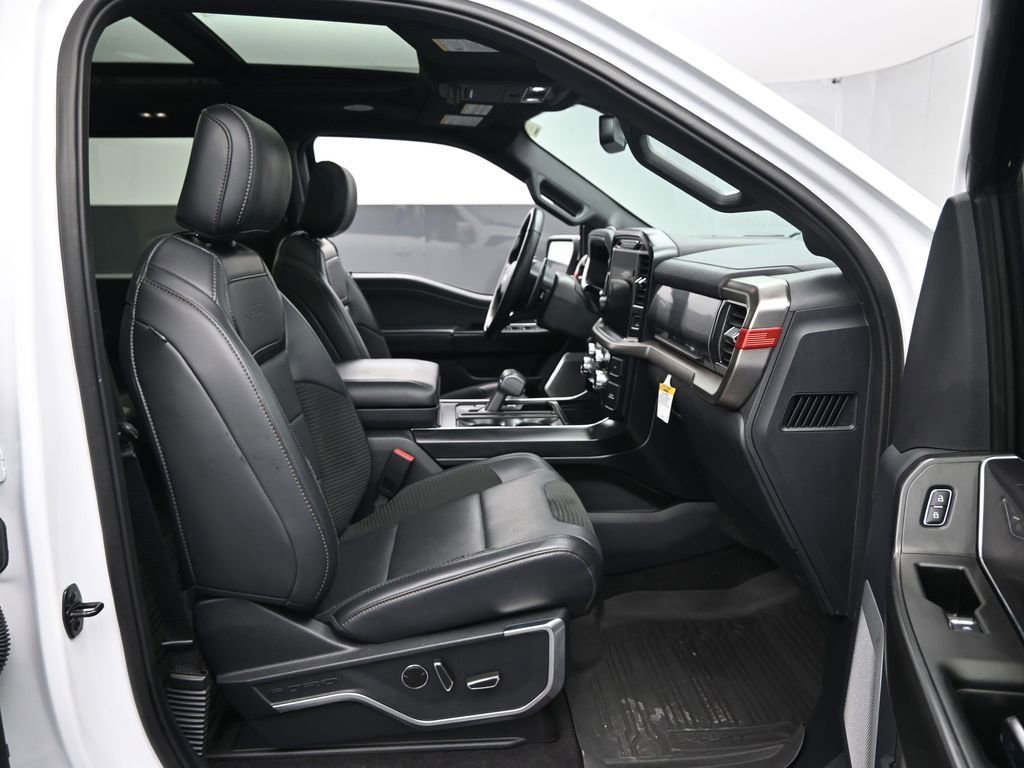 Used 2023 Ford F150 Raptor image 32