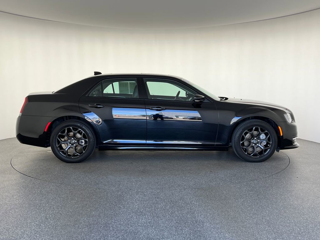 Used 2023 Chrysler 300 Touring L w/ Popular Equipment Group image 2