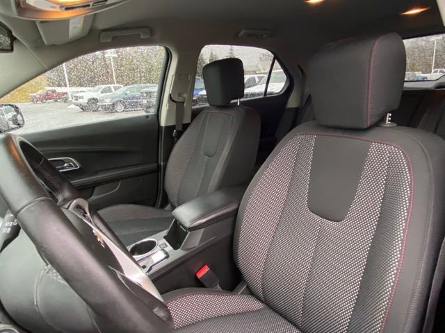 Used 2017 Chevrolet Equinox LT w/ Convenience Package image 14