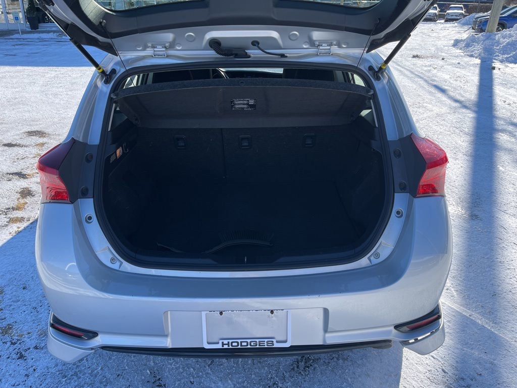 Used 2018 Toyota Corolla iM image 22