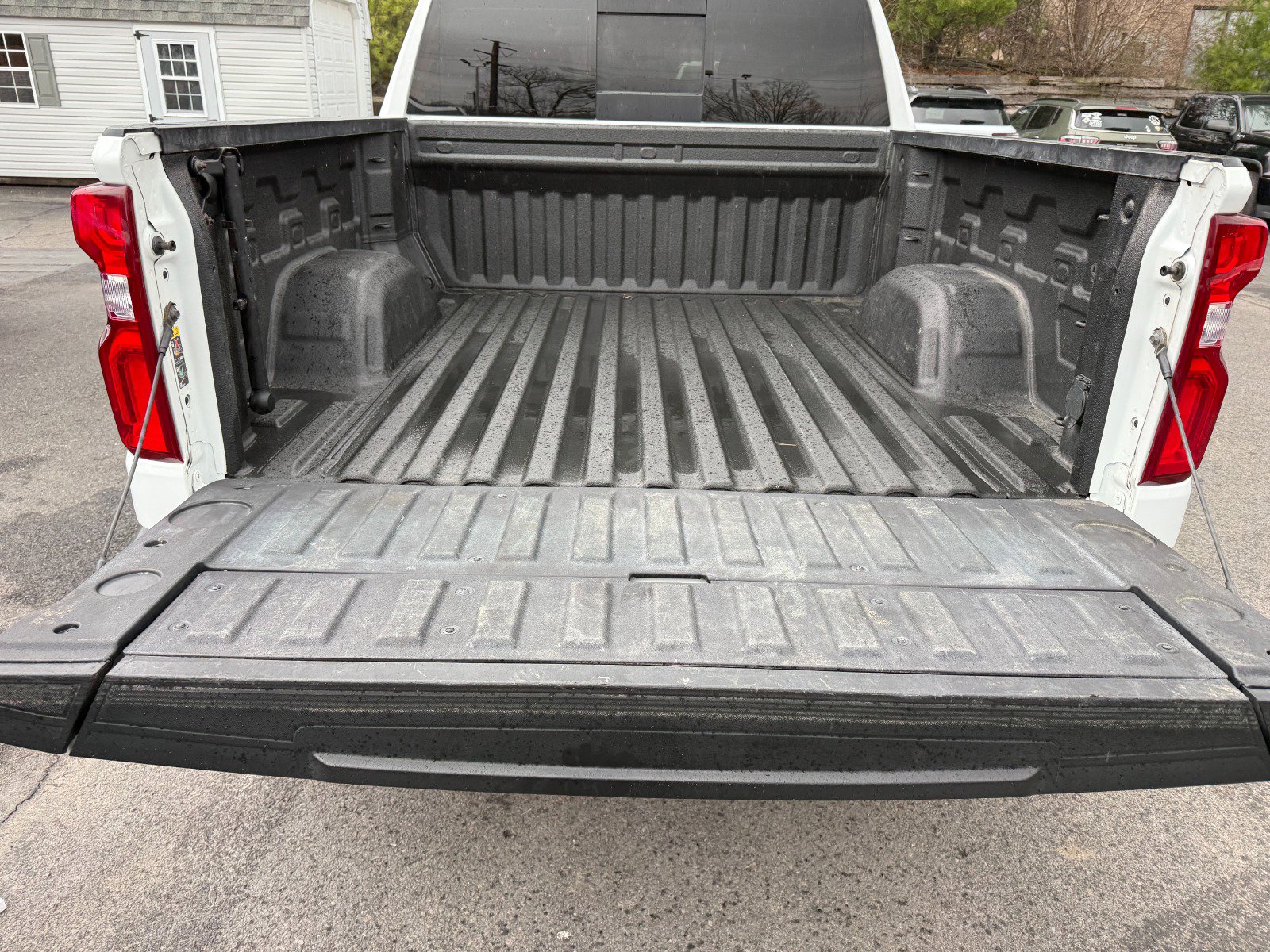 Used 2022 Chevrolet Silverado 1500 LTZ w/ LTZ Premium Package image 19