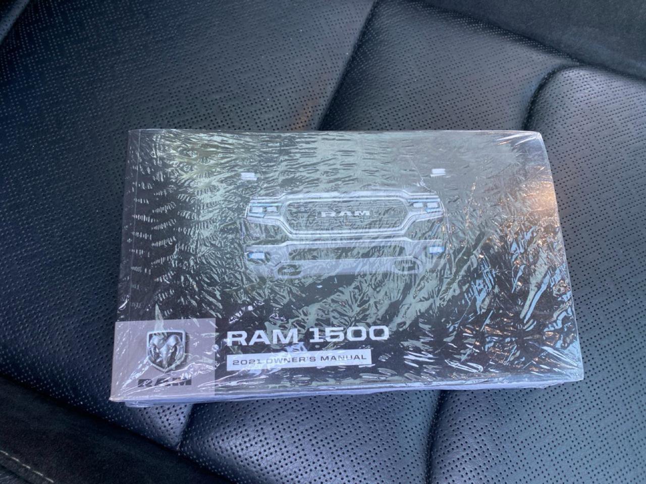 Used 2021 RAM 1500 Laramie w/ Sport Appearance Package AWD/4WD image 43