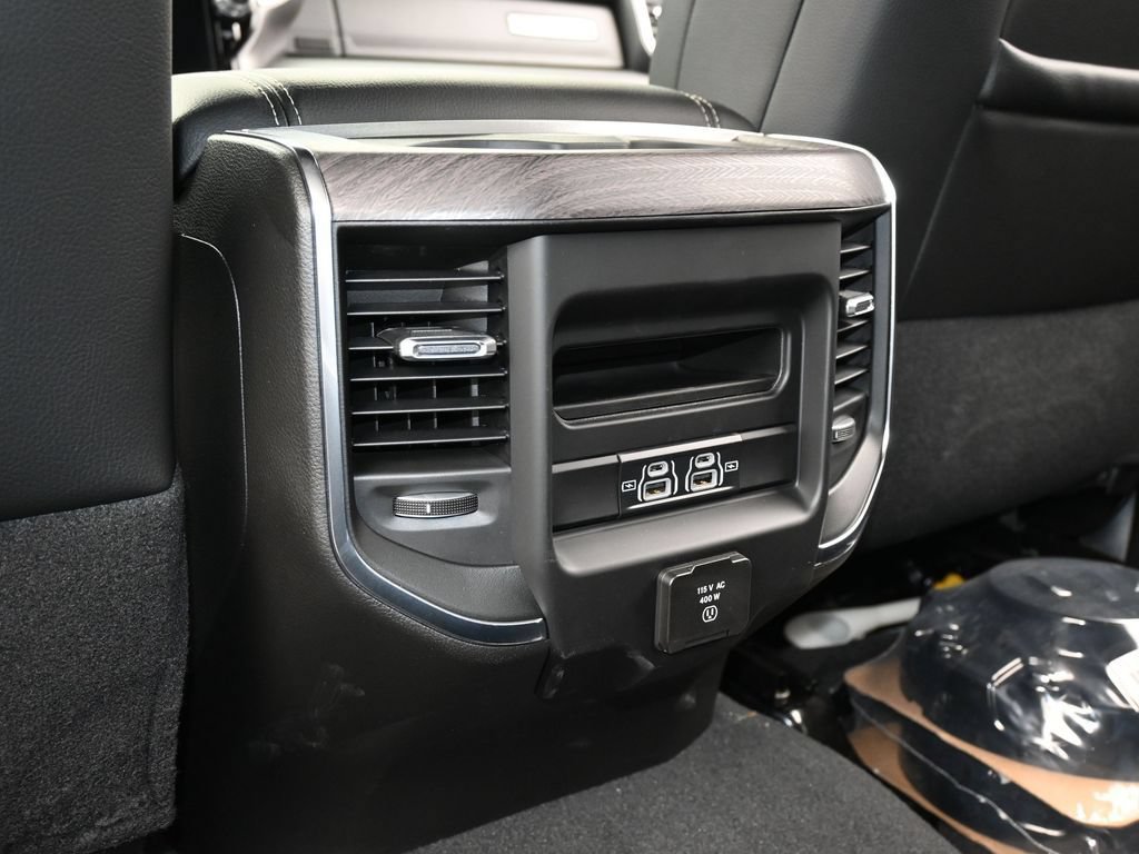 New 2026 RAM 3500 Laramie w/ Night Edition AWD/4WD image 33