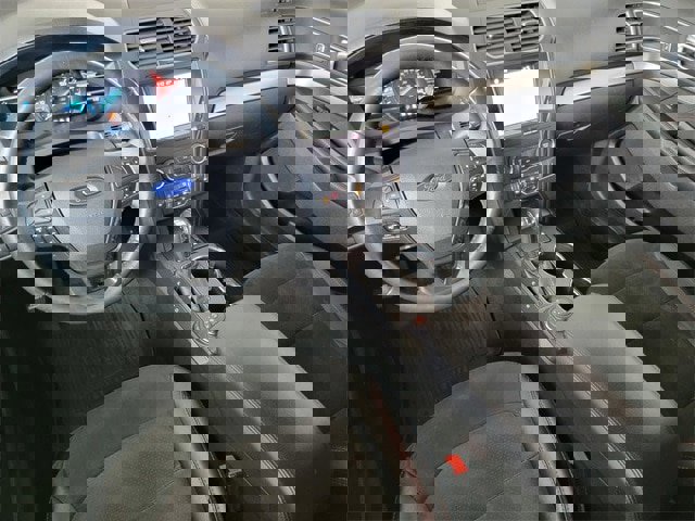 Certified 2019 Ford Explorer XLT w/ Equipment Group 202A image 39