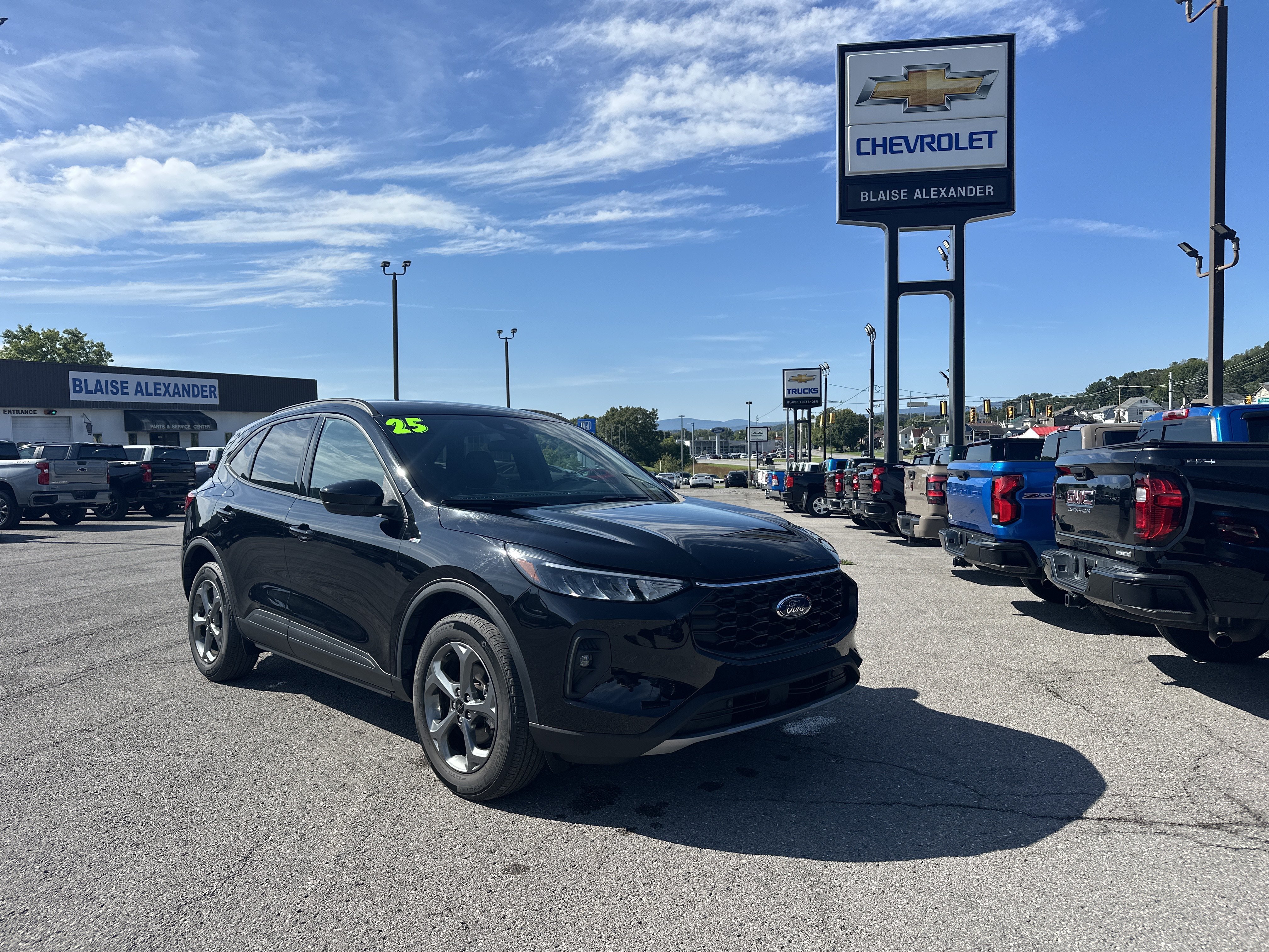Used 2025 Ford Escape ST-Line Select