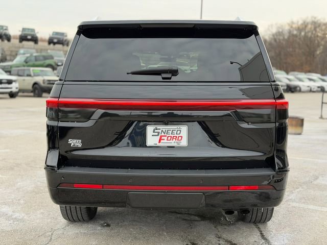 Used 2024 Lincoln Navigator Reserve image 6