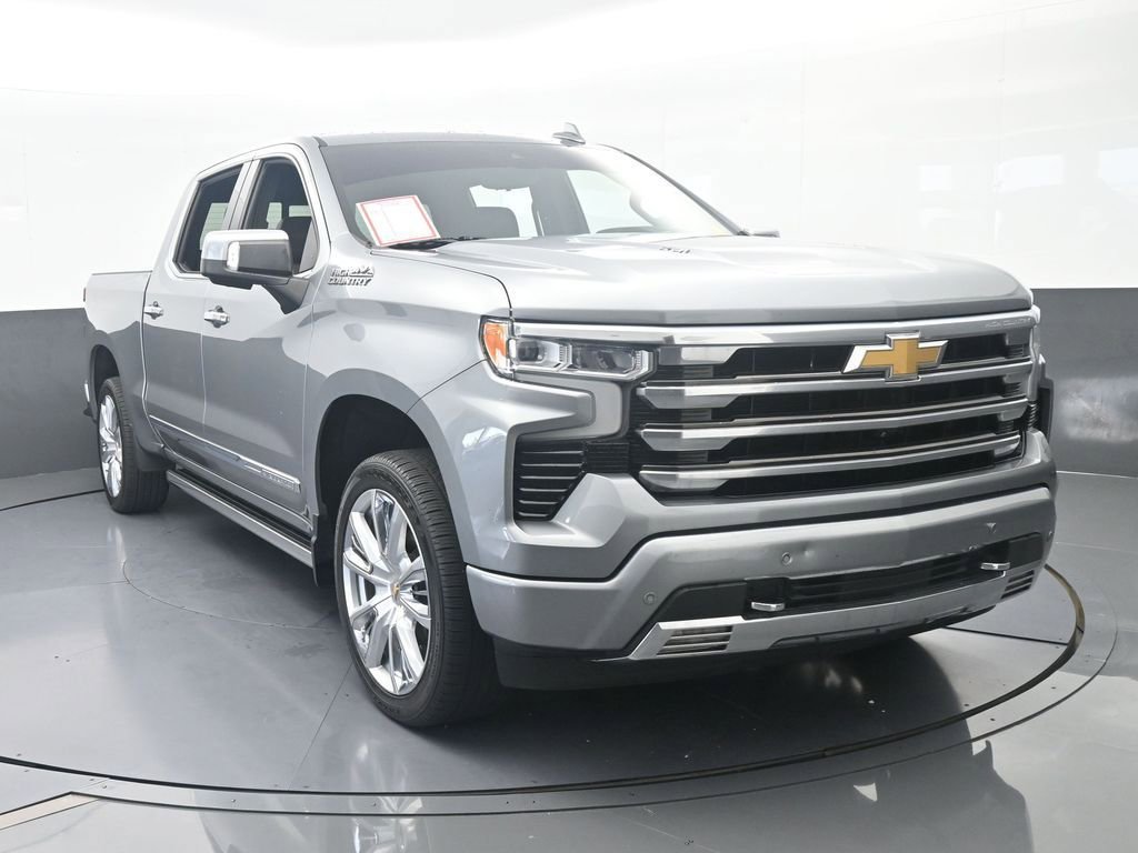 Used 2023 Chevrolet Silverado 1500 High Country w/ High Country Premium Package AWD/4WD image 9