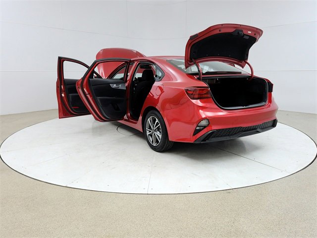 Used 2023 Kia Forte LXS image 11