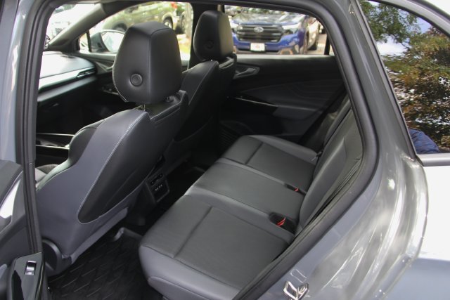 Used 2023 Volkswagen ID.4 Pro S Plus AWD/4WD image 30