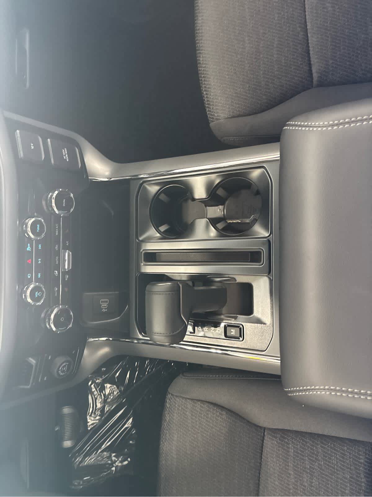 New 2026 Ford F150 XLT w/ Equipment Group 302A MID AWD/4WD image 11