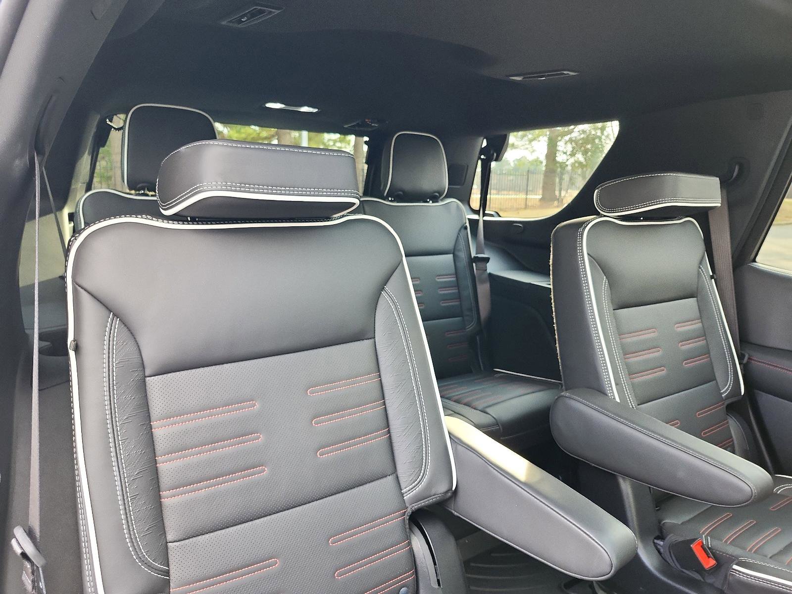 Certified 2025 GMC Yukon AT4 Ultimate w/ LPO, Floor Liner Package image 11