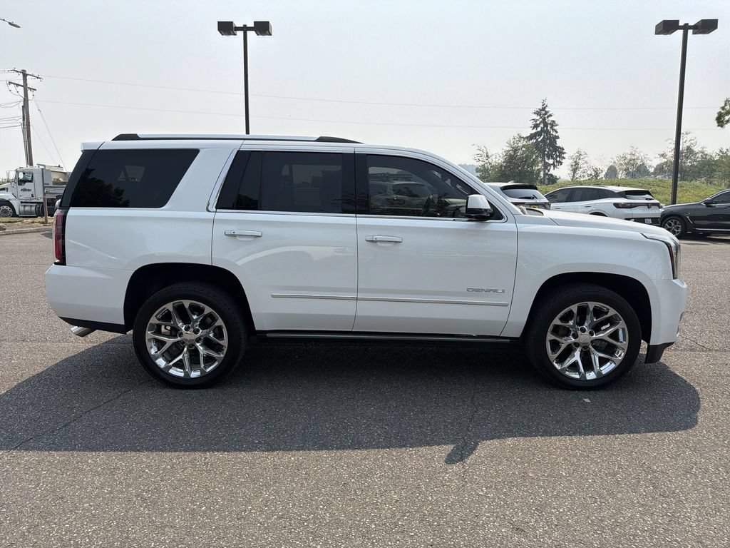 Certified 2020 GMC Yukon Denali w/ Denali Ultimate Package AWD/4WD image 2