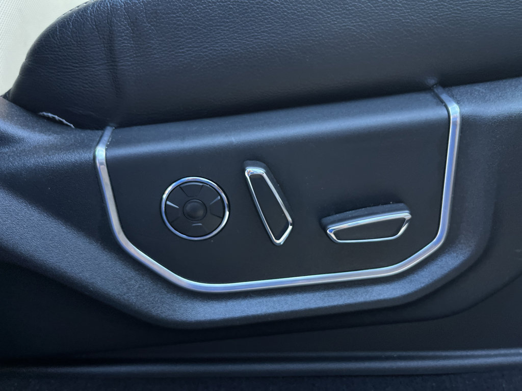 Used 2020 Ford F250 Limited w/ FX4 Off-Road Package image 17