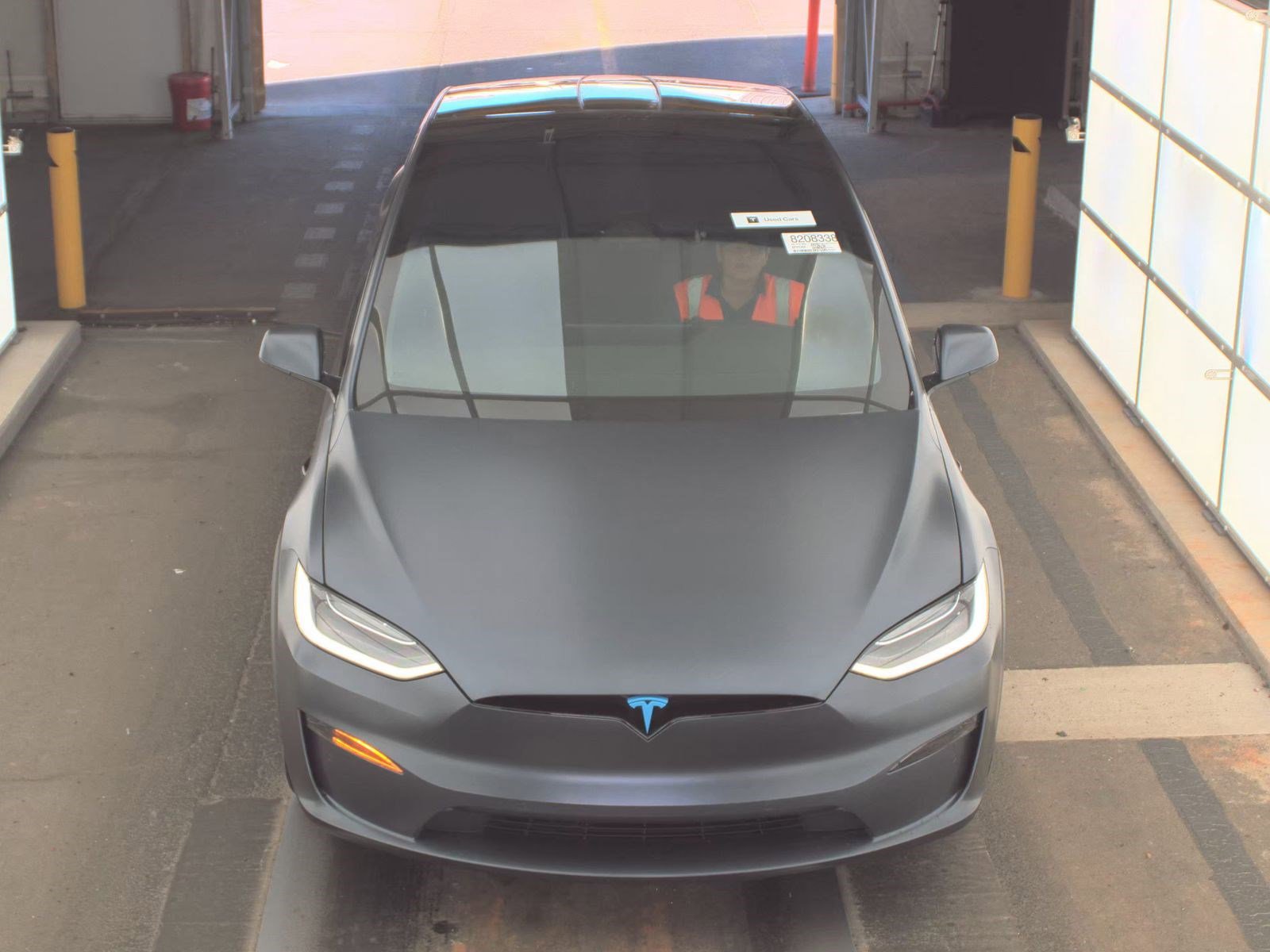 Used 2023 Tesla Model X Plaid image 2