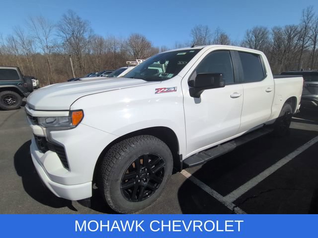 Used 2022 Chevrolet Silverado 1500 RST w/ Convenience Package II image 2