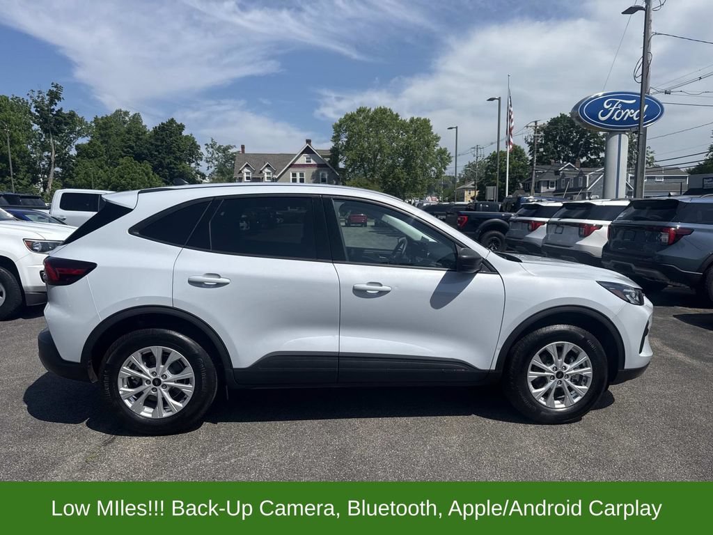 Certified 2025 Ford Escape Active AWD/4WD image 9