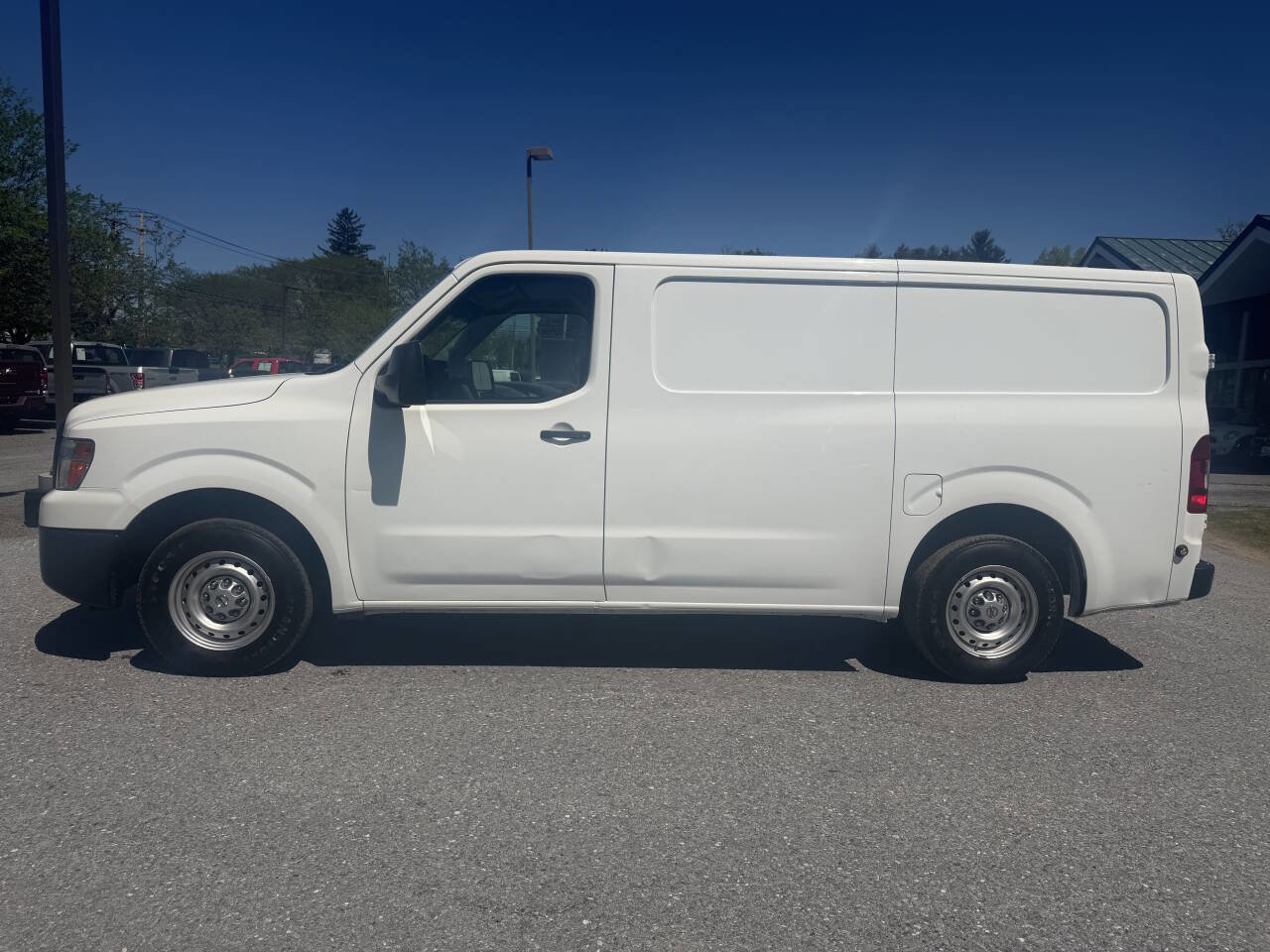 Used 2019 Nissan NV 1500 S RWD image 2