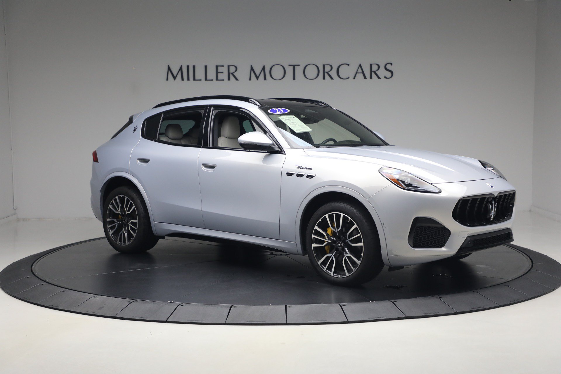 Certified 2023 Maserati Grecale Modena AWD/4WD image 10