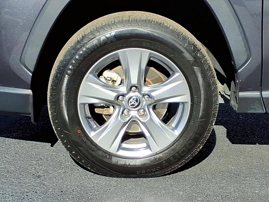 Certified 2024 Toyota RAV4 XLE image 7