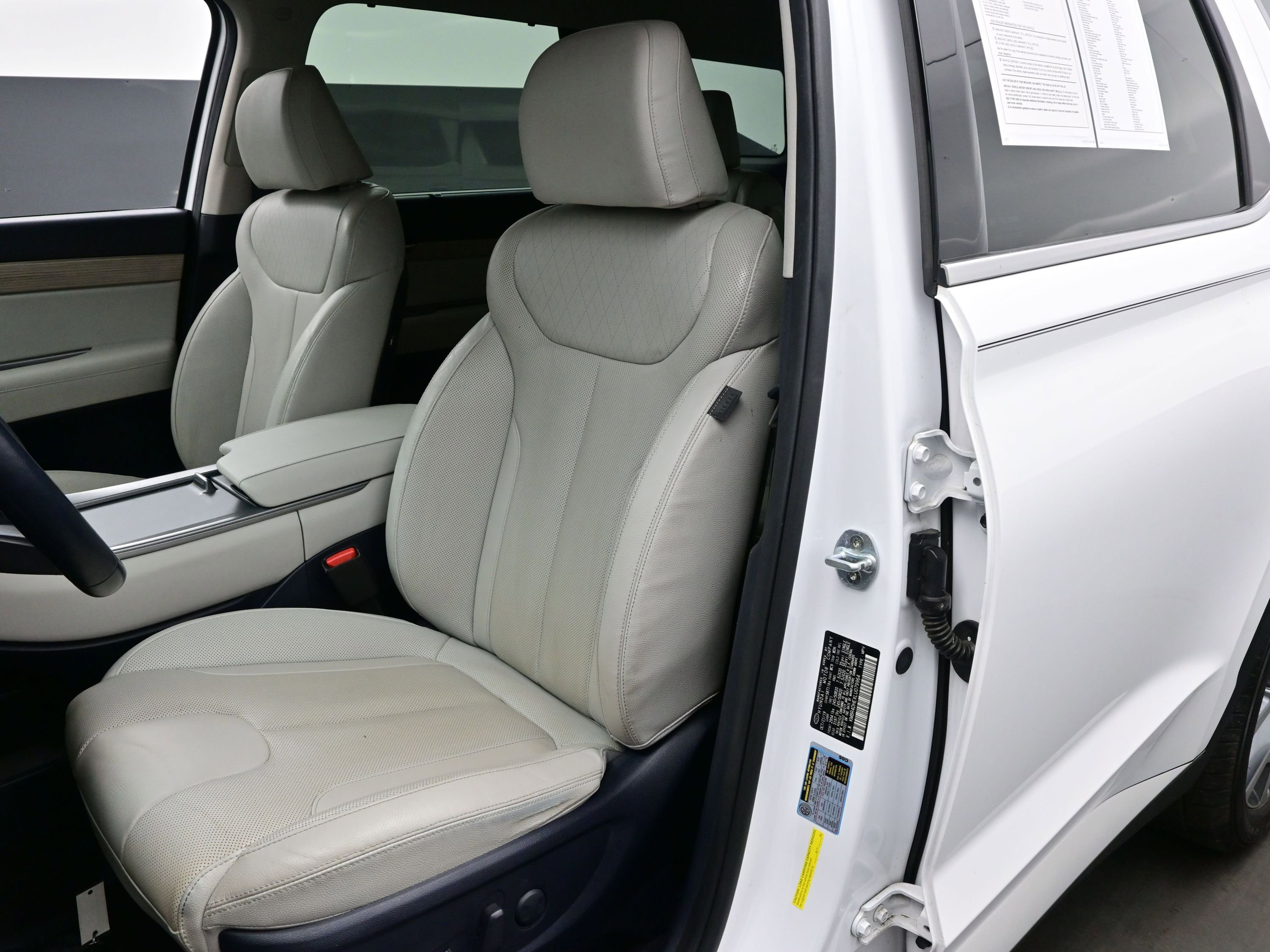 Used 2020 Hyundai Palisade SEL w/ Premium Package image 12