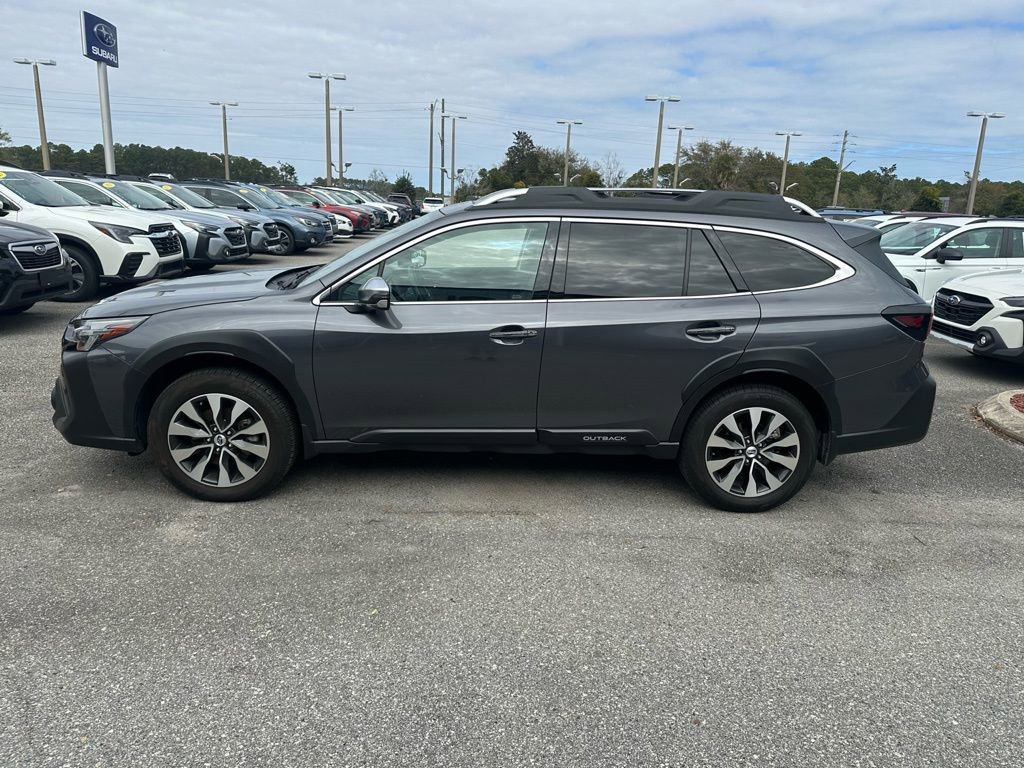 Used 2025 Subaru Outback Touring image 12