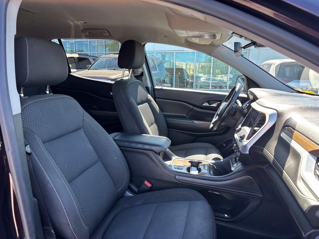 Used 2020 GMC Acadia SLE w/ Driver Convenience Package FWD image 15