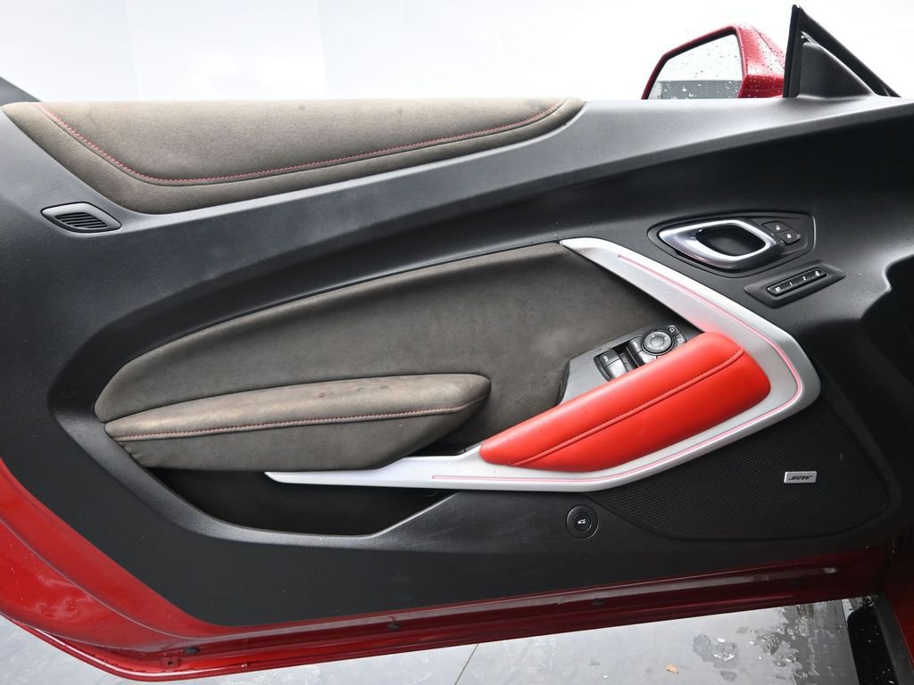 Used 2021 Chevrolet Camaro ZL1 image 27